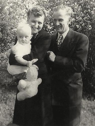 Betty With Louise And Louie