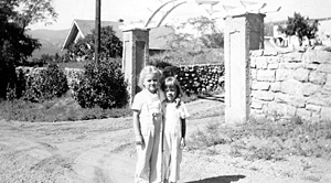 Betty And Laura On Wolf Place