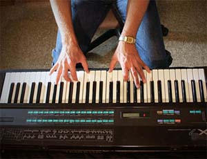 Yamaha DX-7 Keyboard
